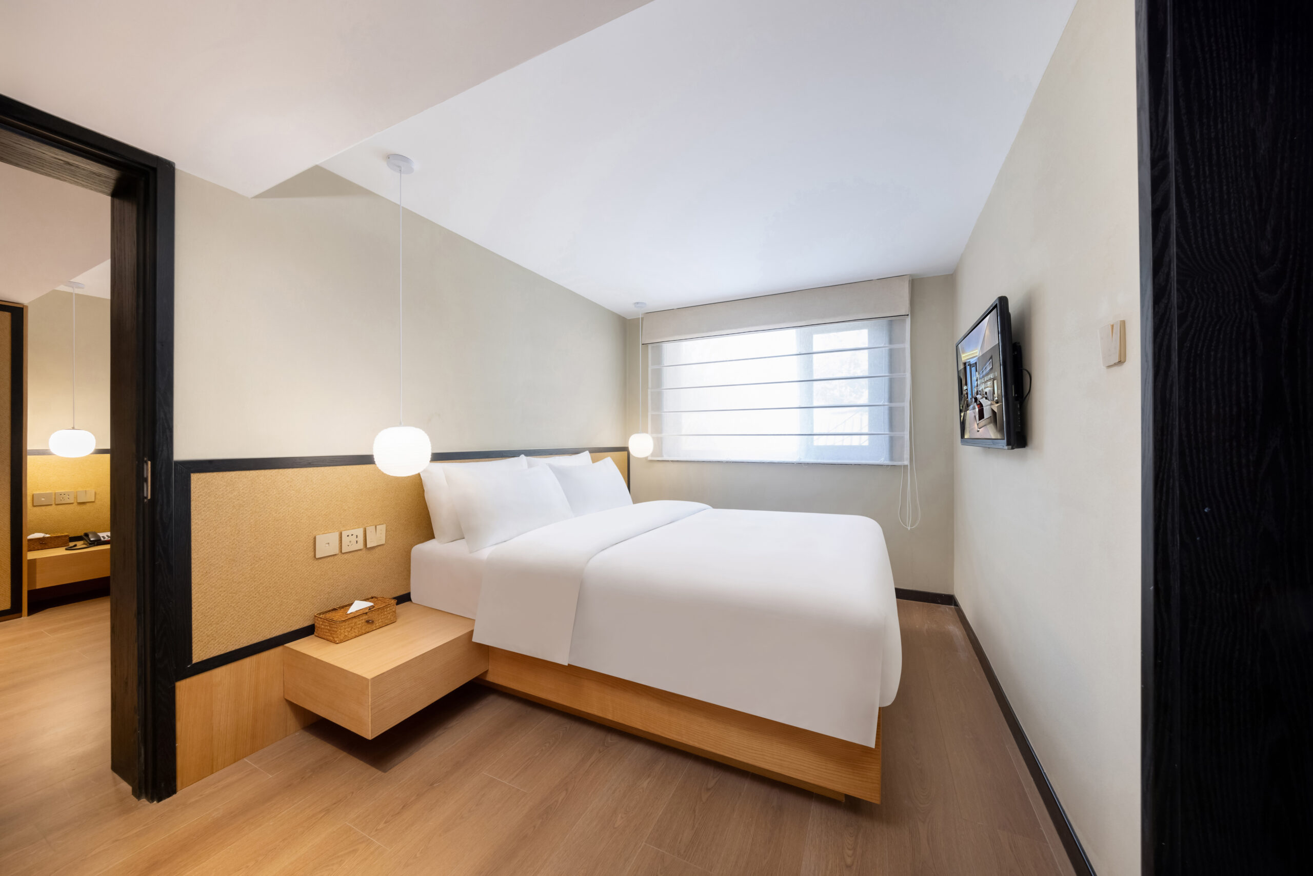 Two-Bedroom Deluxe Suite - Image 3