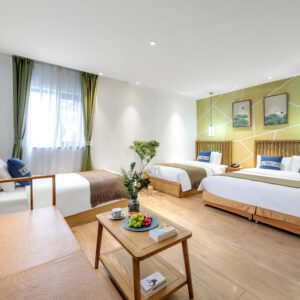 Chinese Classic Family Quadruple Room with One Double Bed and Two Single Beds